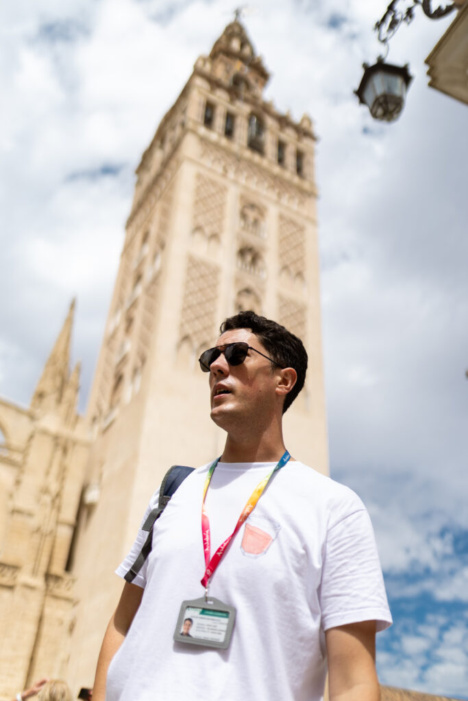About Us 1 tour guide giralda